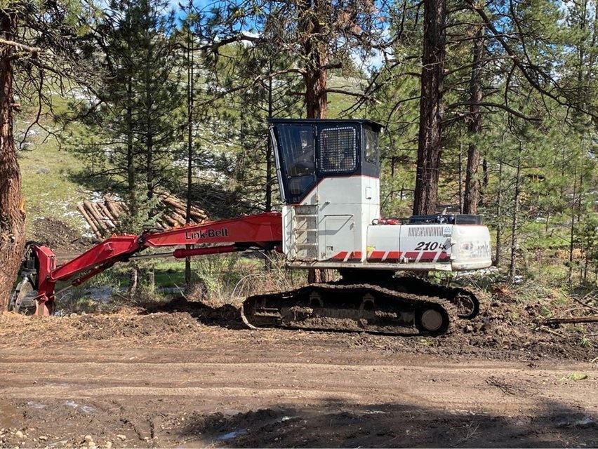 2005 Link Belt 210 LX Log Loader